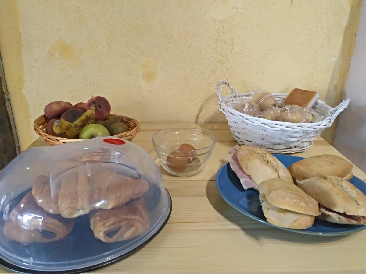 Hostal La Bastide Du Chemin Sahagún Esterno foto